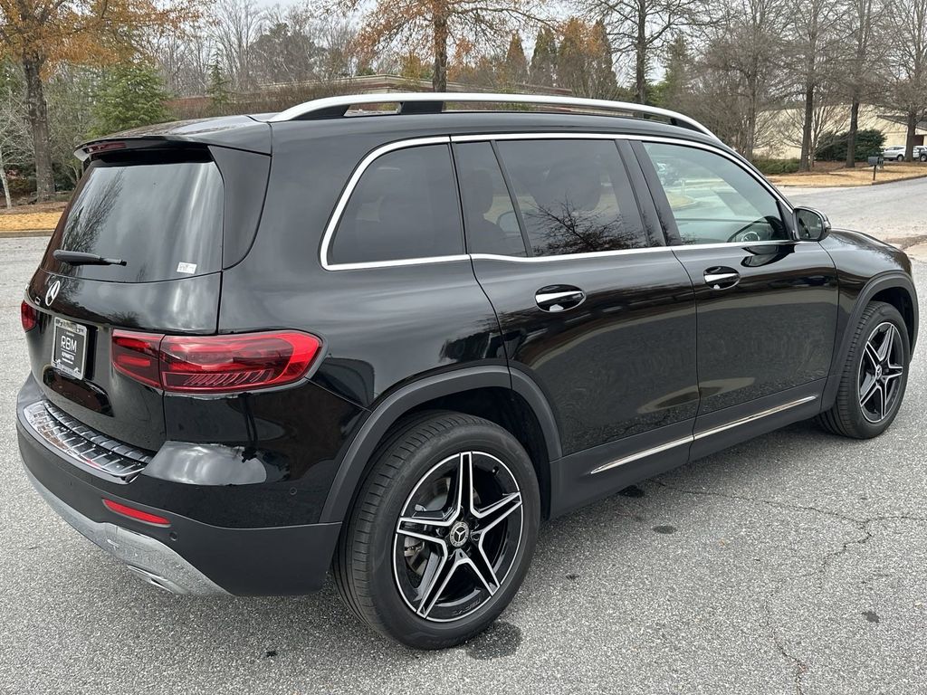 2024 Mercedes-Benz GLB GLB 250 8