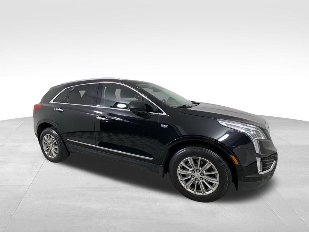 2018 Cadillac XT5 Luxury 8