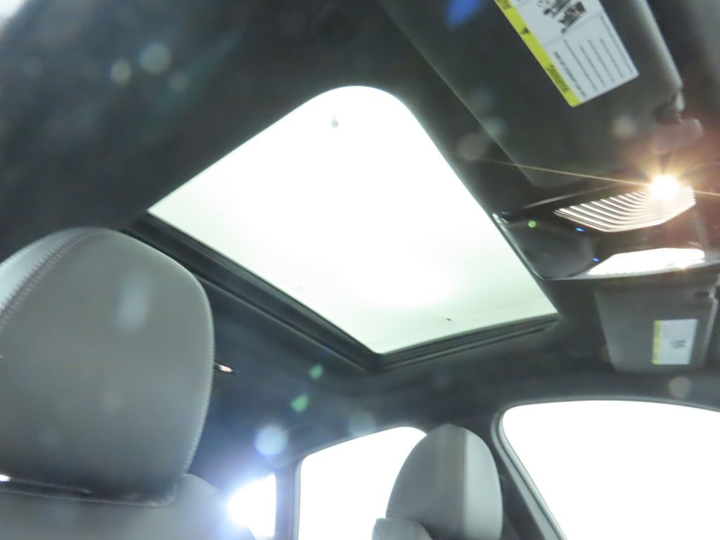 Thumbnail: 2025 BMW 4 Series - 19