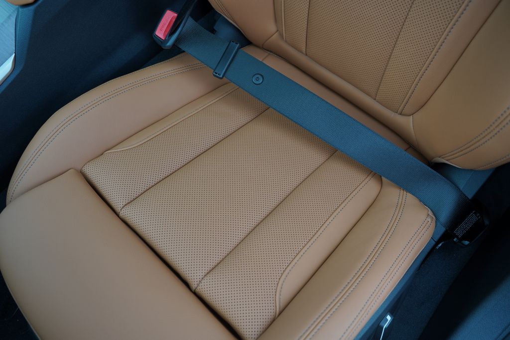 2025 BMW i4 eDrive40 12