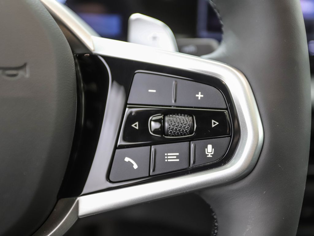 Thumbnail: 2025 BMW 4 Series - 13