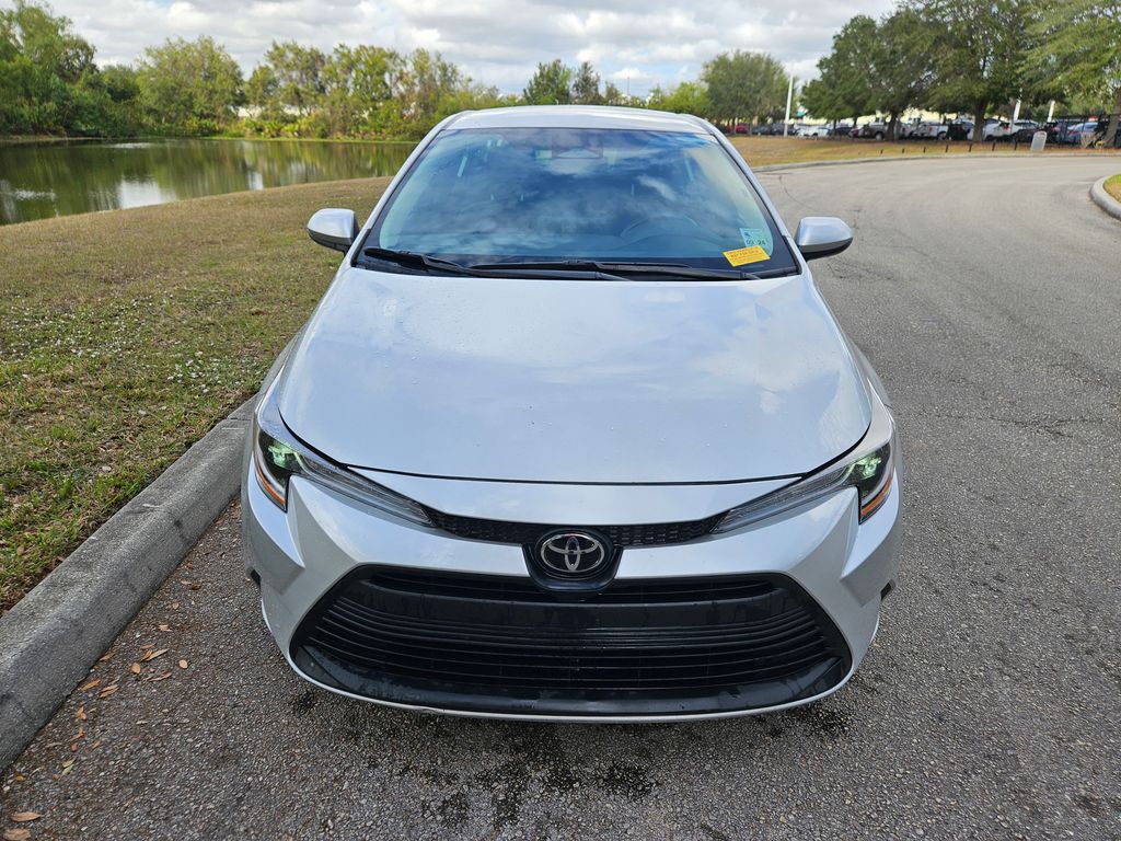 2024 Toyota Corolla LE 8