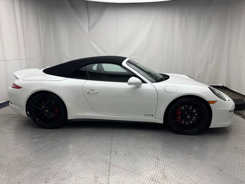2016 Porsche 911 Carrera S 15