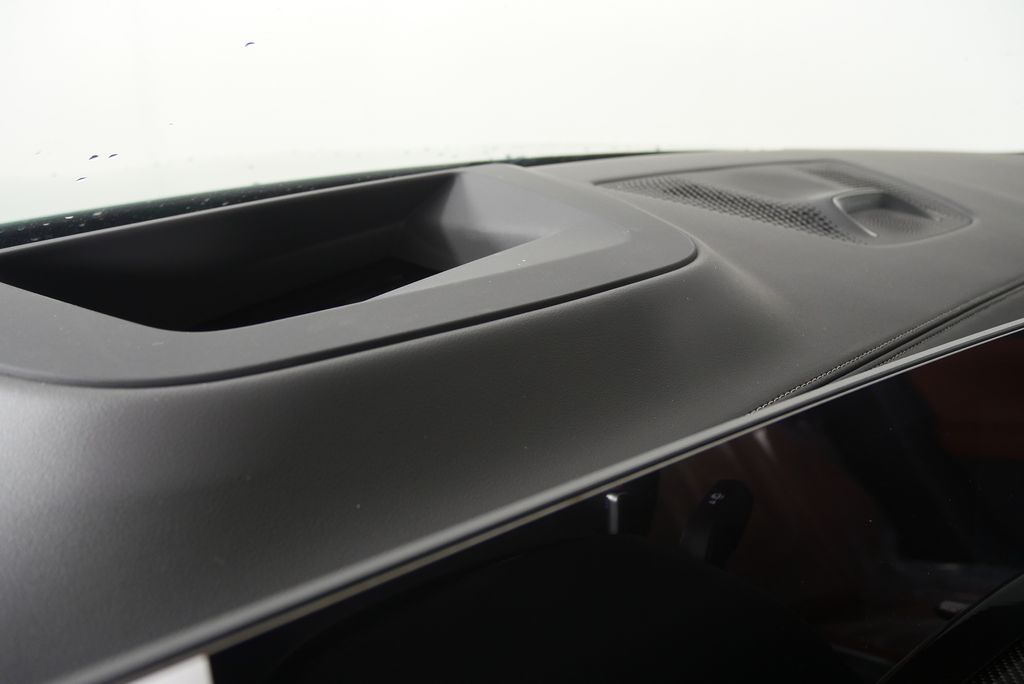 Thumbnail: 2026 BMW X6 - 19