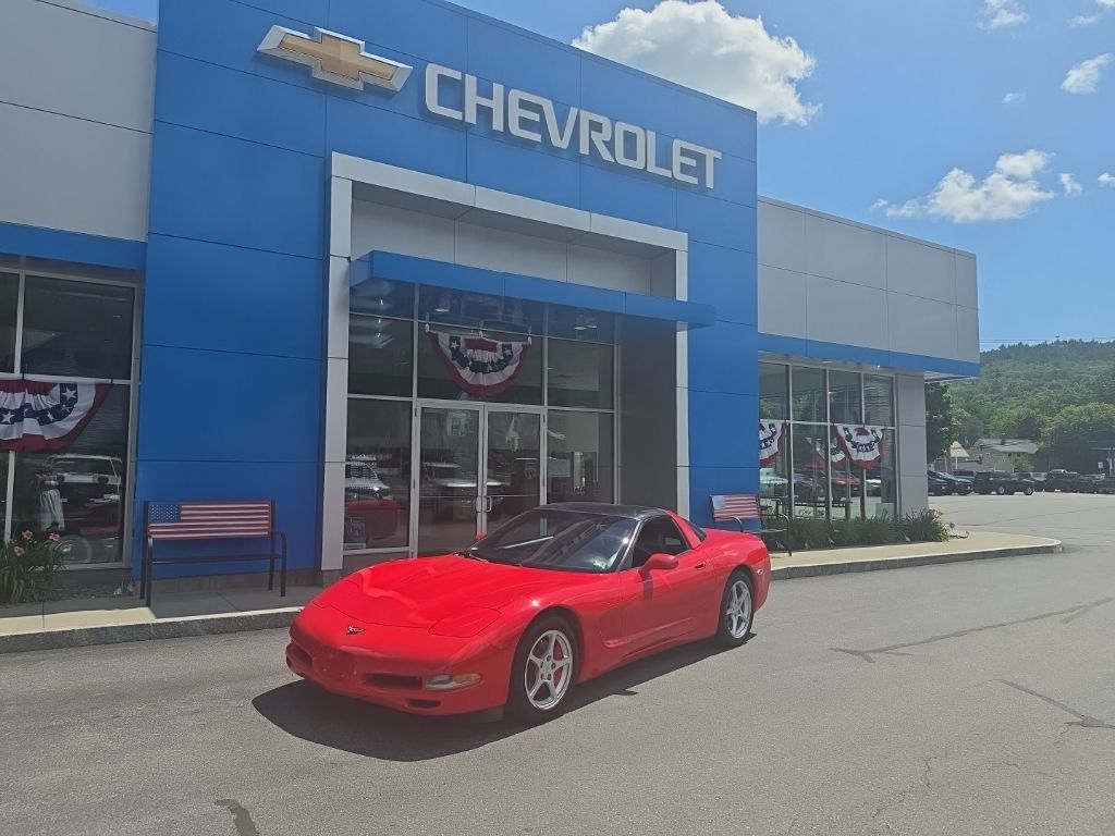 2000 Chevrolet Corvette Coupe RWD