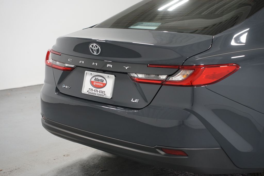 Thumbnail: 2025 Toyota Camry - 9