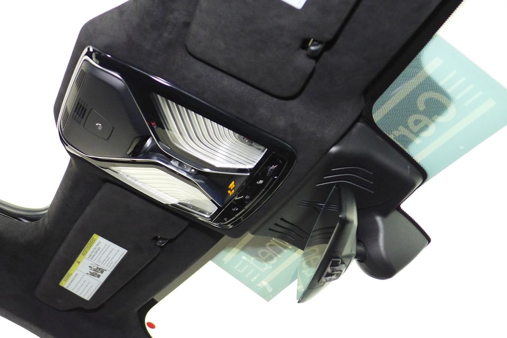 Thumbnail: 2023 BMW 8 Series - 17