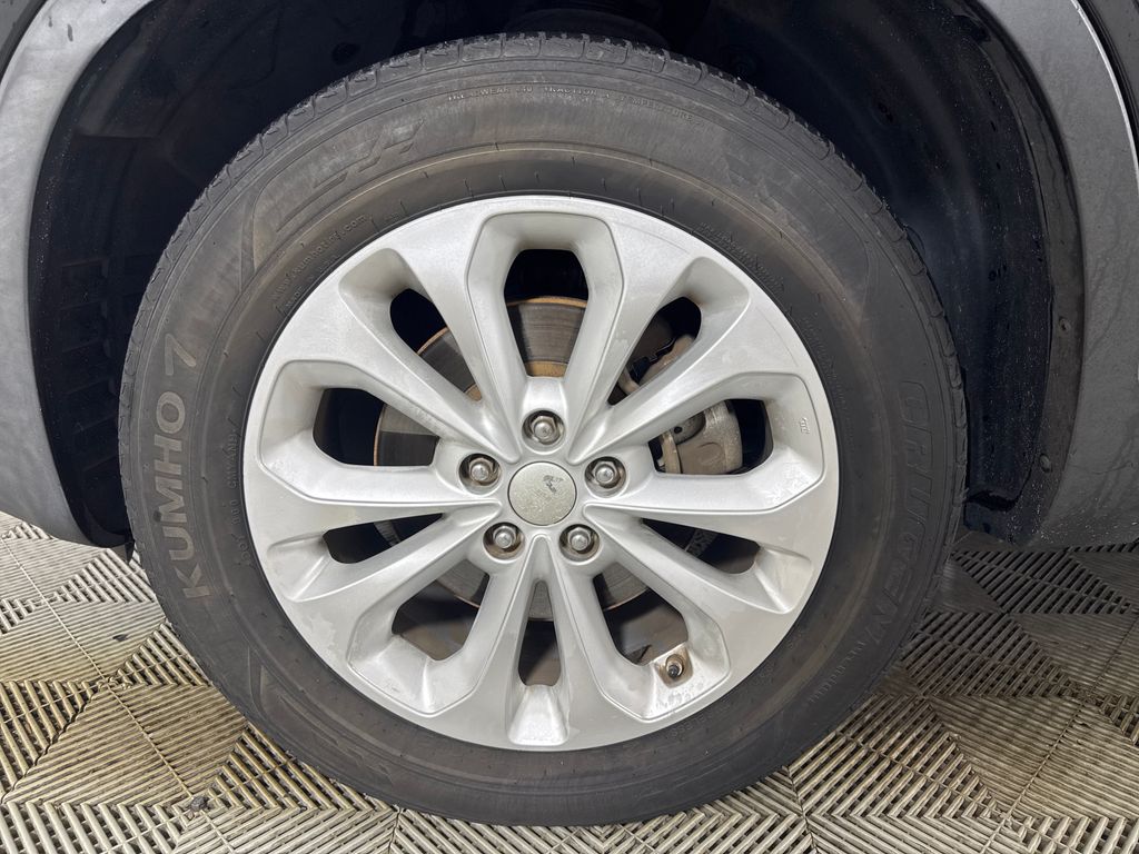 Used 2014 Black Kia EX image 14