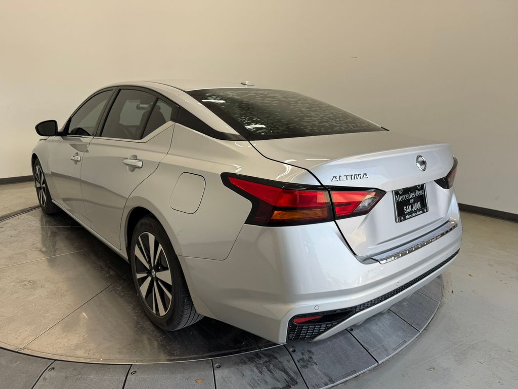 Used Car 2022 Nissan Altima  2.5 Sv For Sale Under $20,000 In Austin, Texas