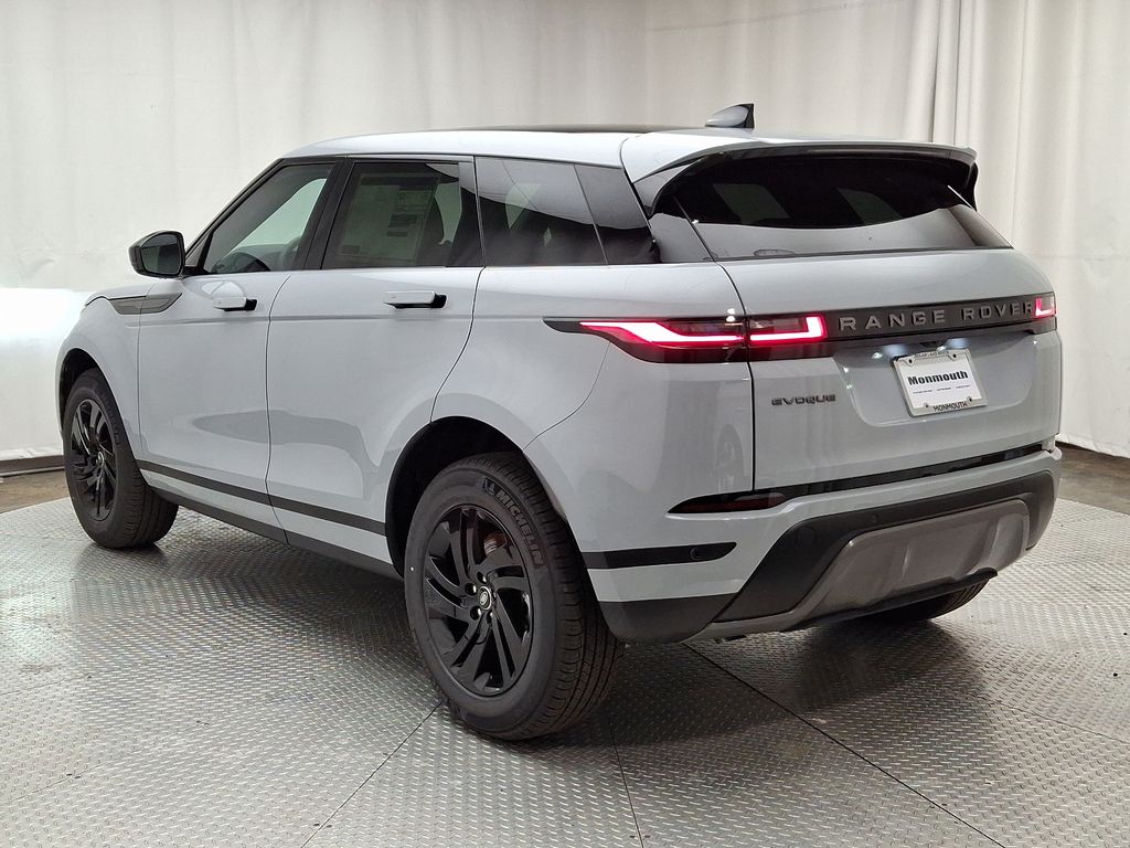 2025 Land Rover Range Rover Evoque S 4