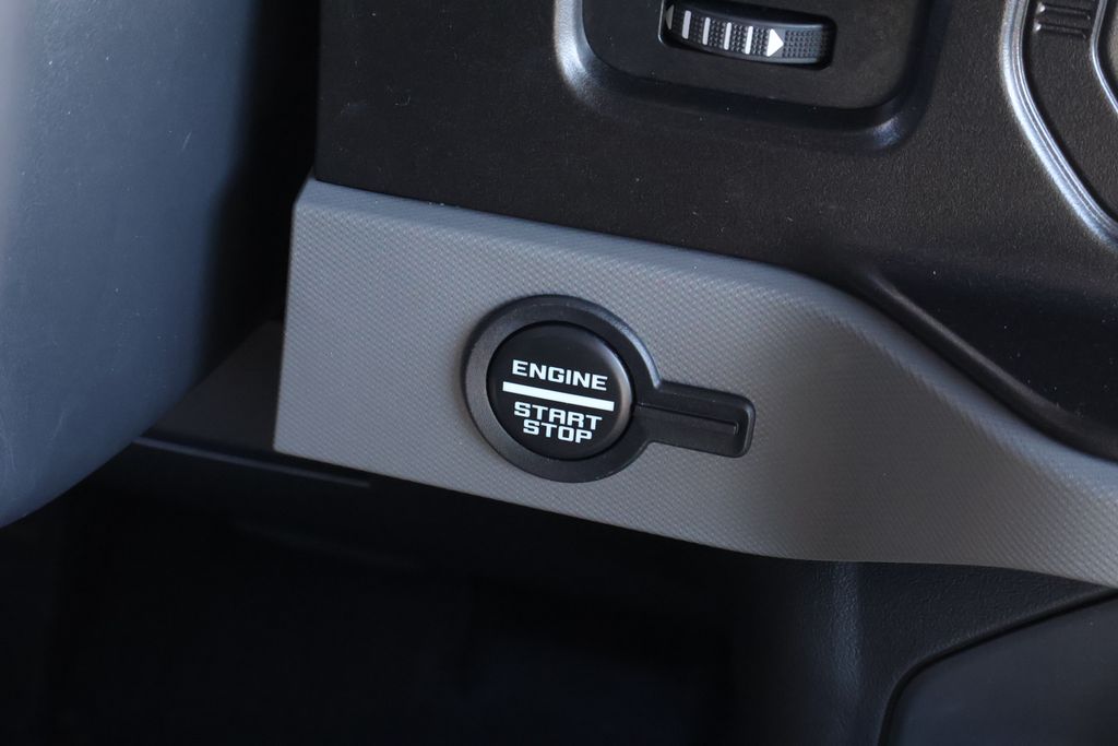 Thumbnail: 2022 Ford Bronco - 28