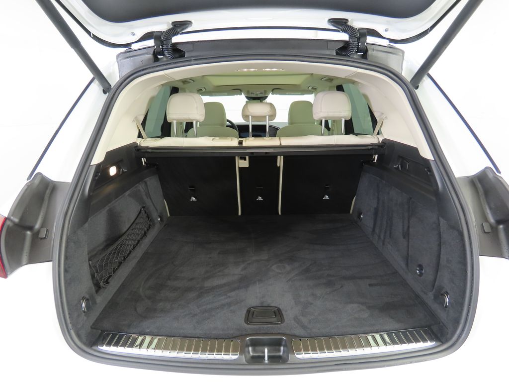 Thumbnail: 2026 Mercedes-Benz GLE - 27