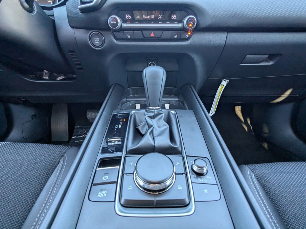 2025 Mazda CX-50 2.5 S Preferred
