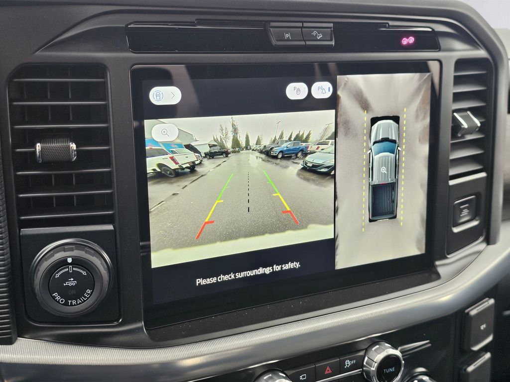 New 2025 White Ford Lariat image 33