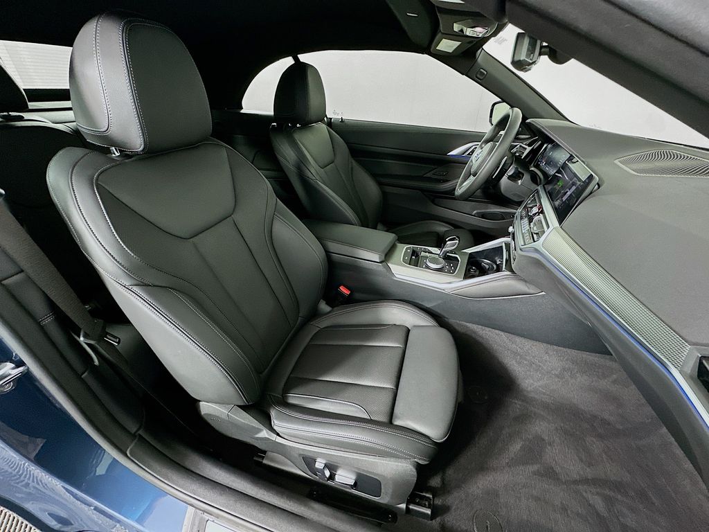 Thumbnail: 2023 BMW 4 Series - 28