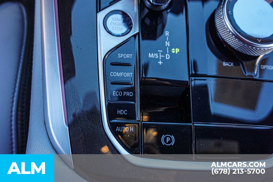 Used 2023 Black BMW xDrive40i image 46