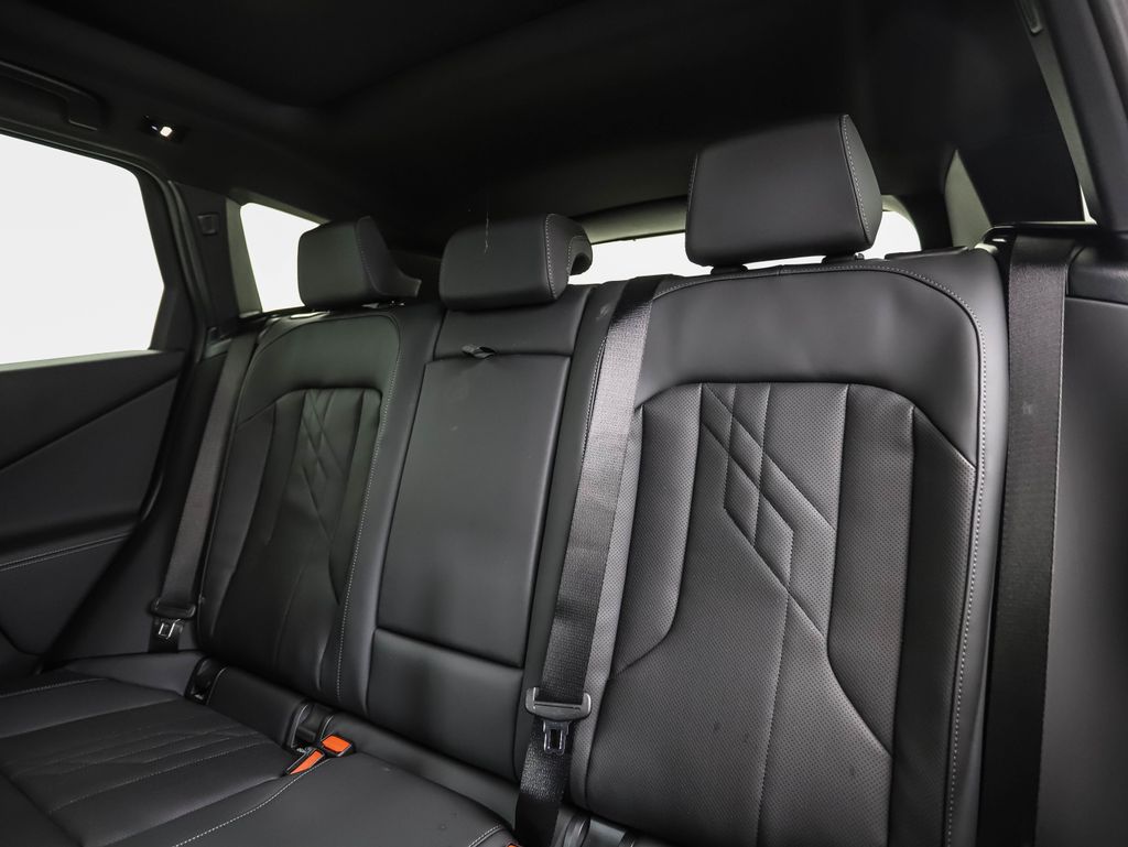 Thumbnail: 2026 BMW X3 - 23