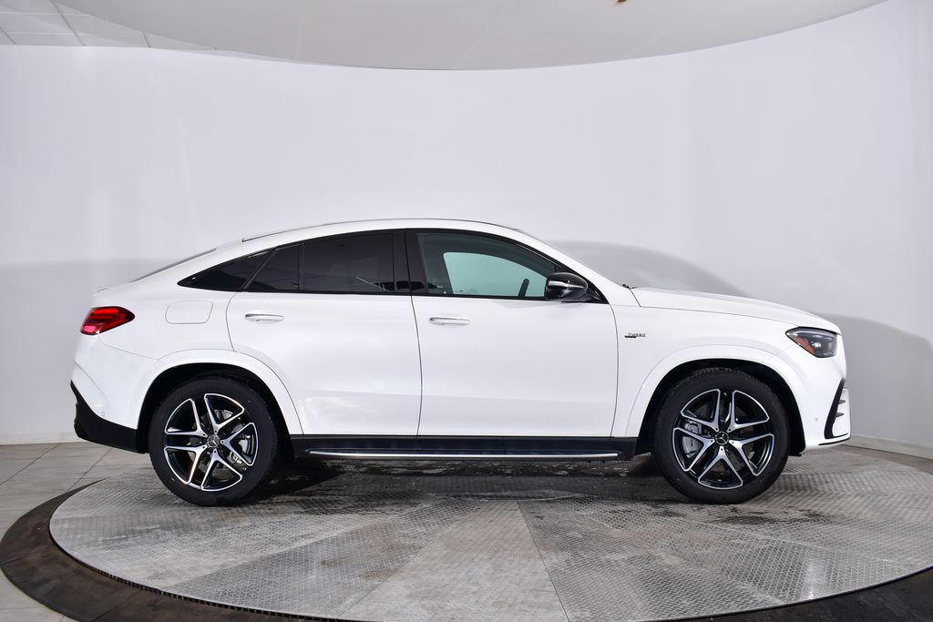 Thumbnail: 2026 Mercedes-Benz GLE - 6