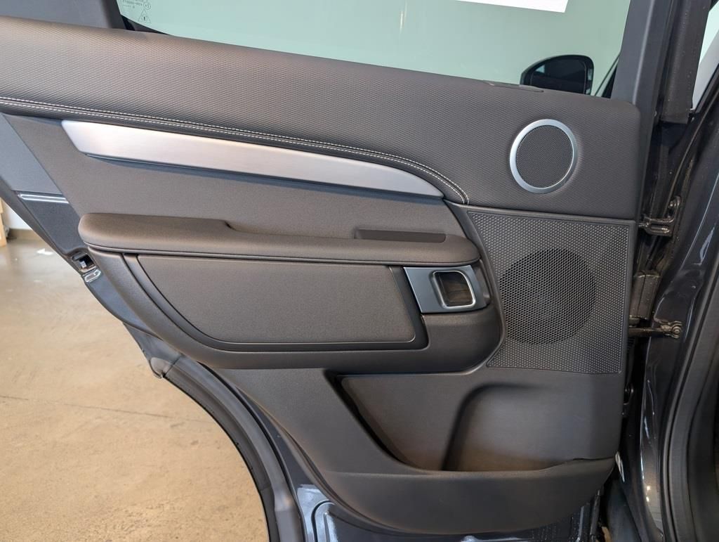 New 2026 Gray Land Rover  image 25