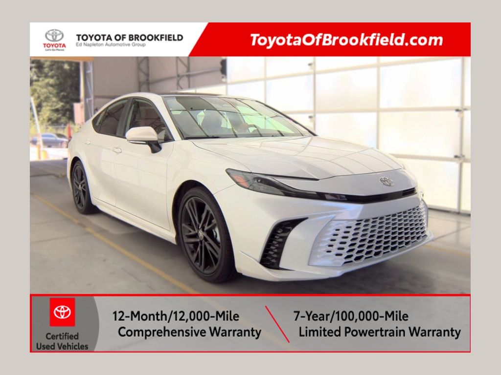 Pearl 2025 Toyota Camry Sedan Front-Wheel Drive Continuously Variable Transmission