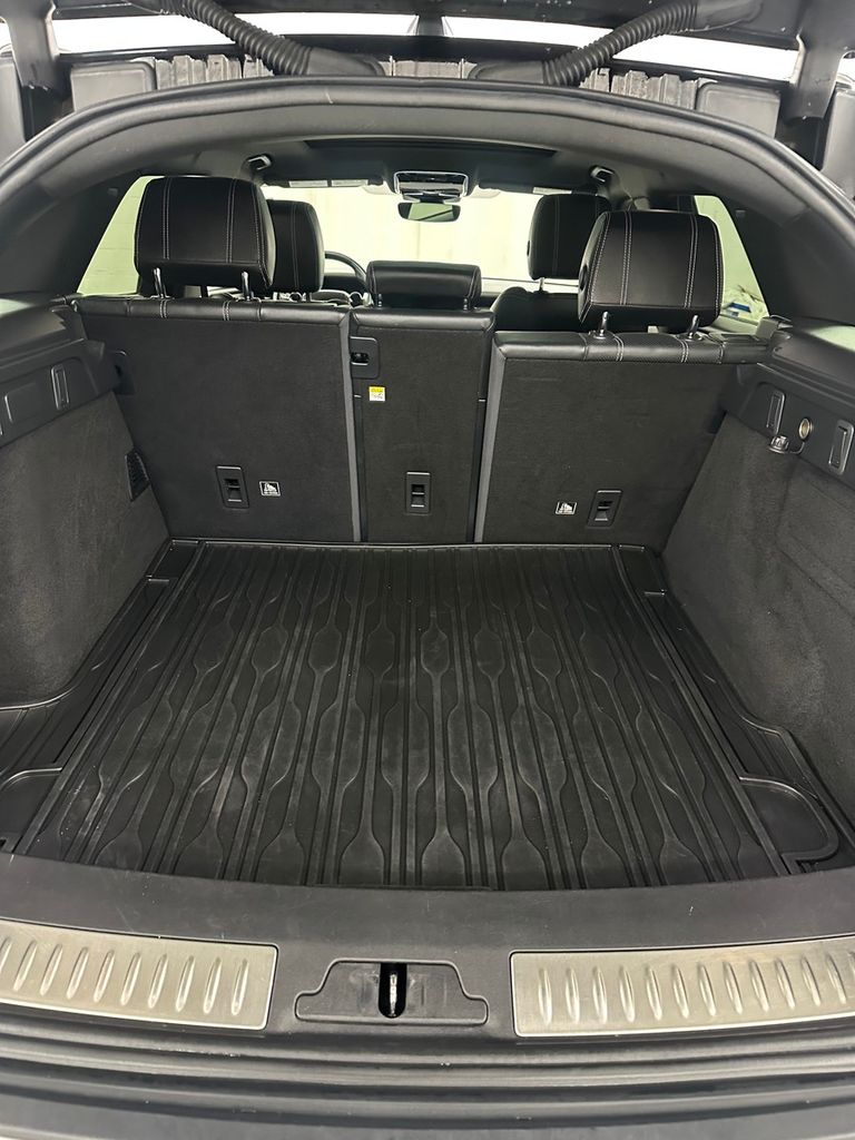 used 2019 Land Rover Range Rover Velar car, priced at $21,485