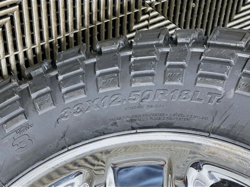 Used 2022 Gray Ram Laramie image 33