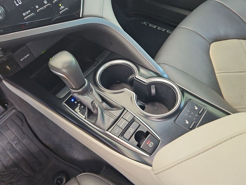 2018 Toyota Camry 19