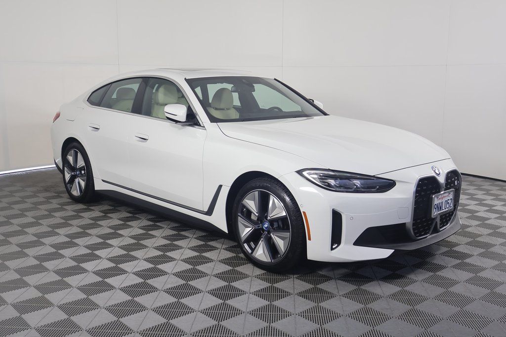 2024 BMW i4 eDrive40 3