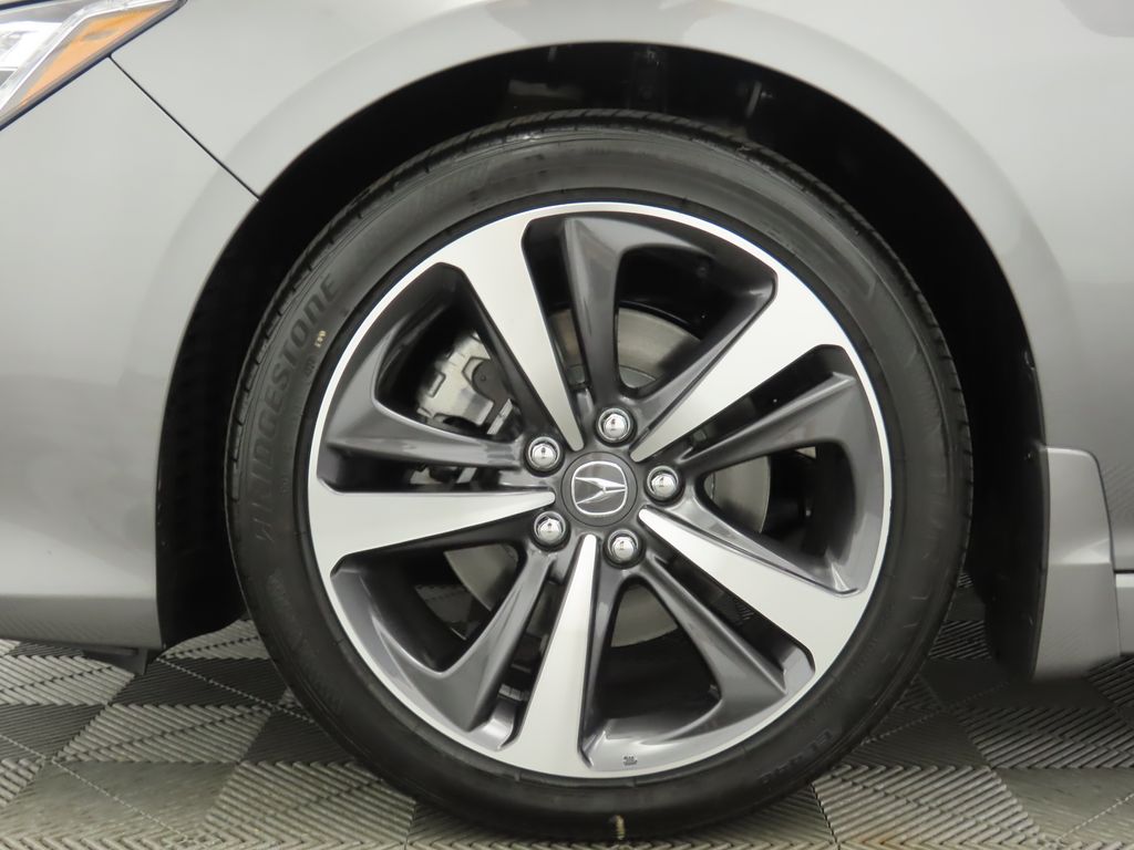 Thumbnail: 2025 Acura TLX - 32