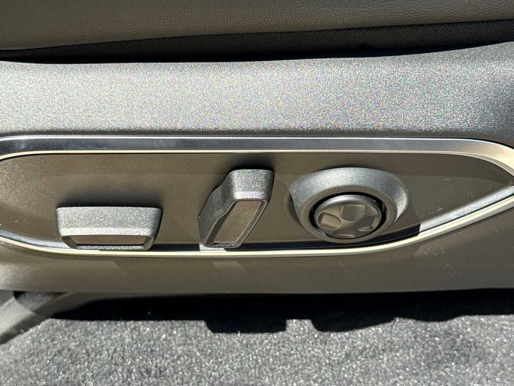 New 2026 Jeep Grand Wagoneer L SUV