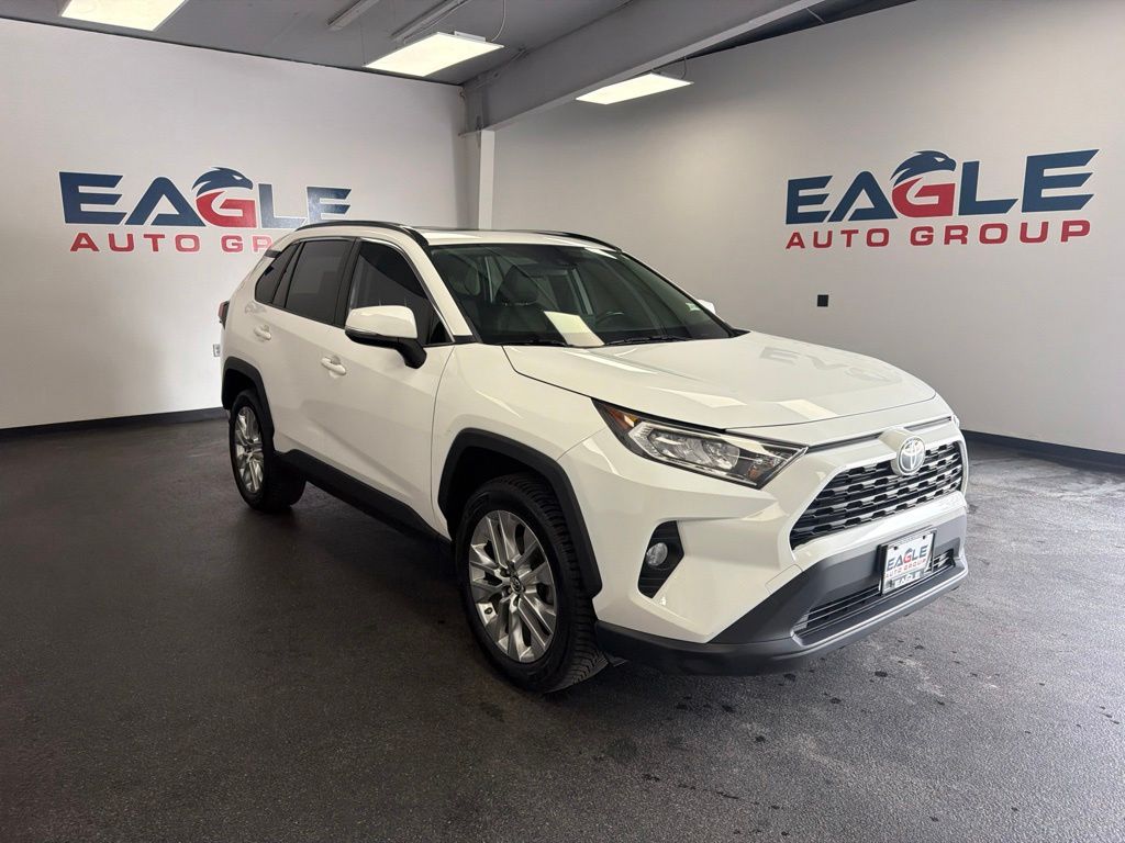 2019 Toyota RAV4 XLE Premium AWD