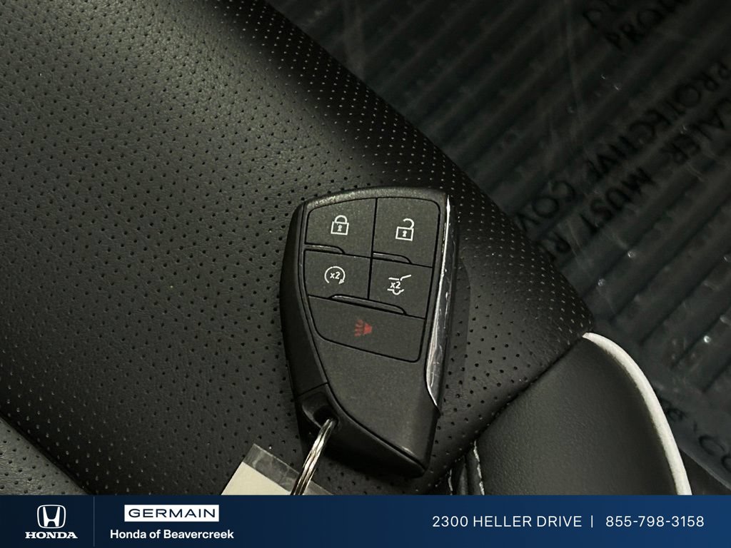 Used 2026 Gray Buick Avenir image 28