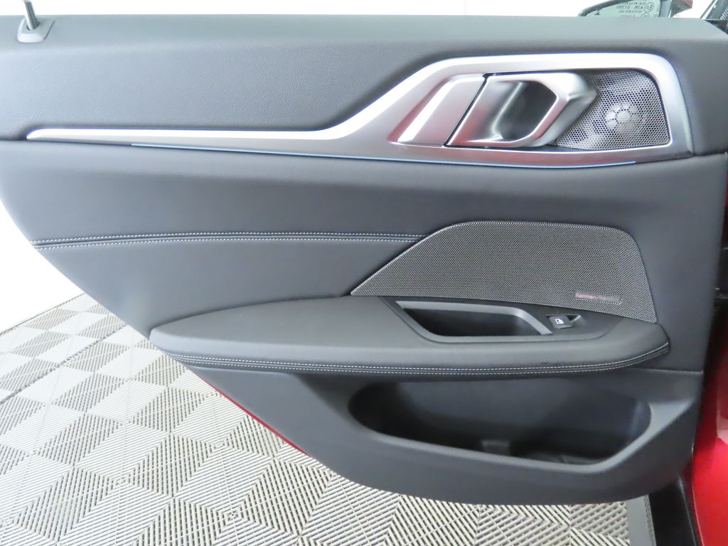 Thumbnail: 2025 BMW 4 Series - 27