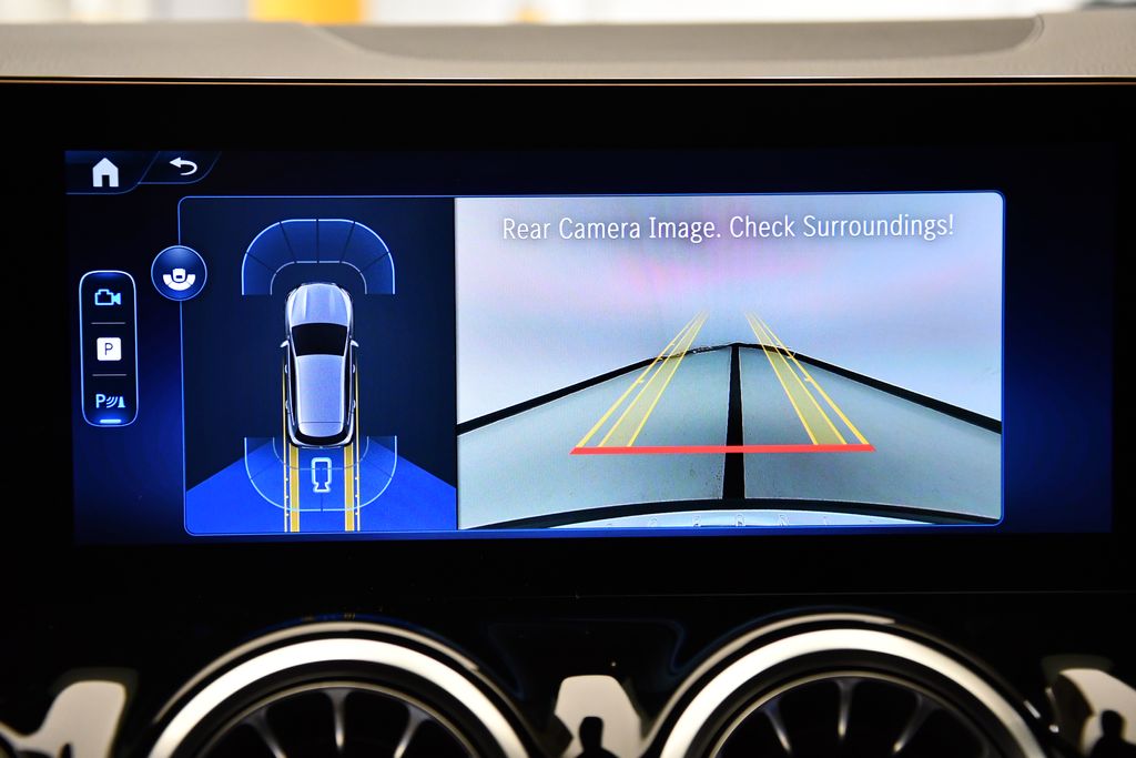 Thumbnail: 2025 Mercedes-Benz GLA - 27