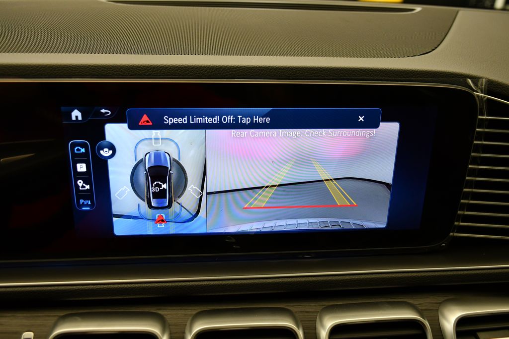 Thumbnail: 2026 Mercedes-Benz GLE - 26