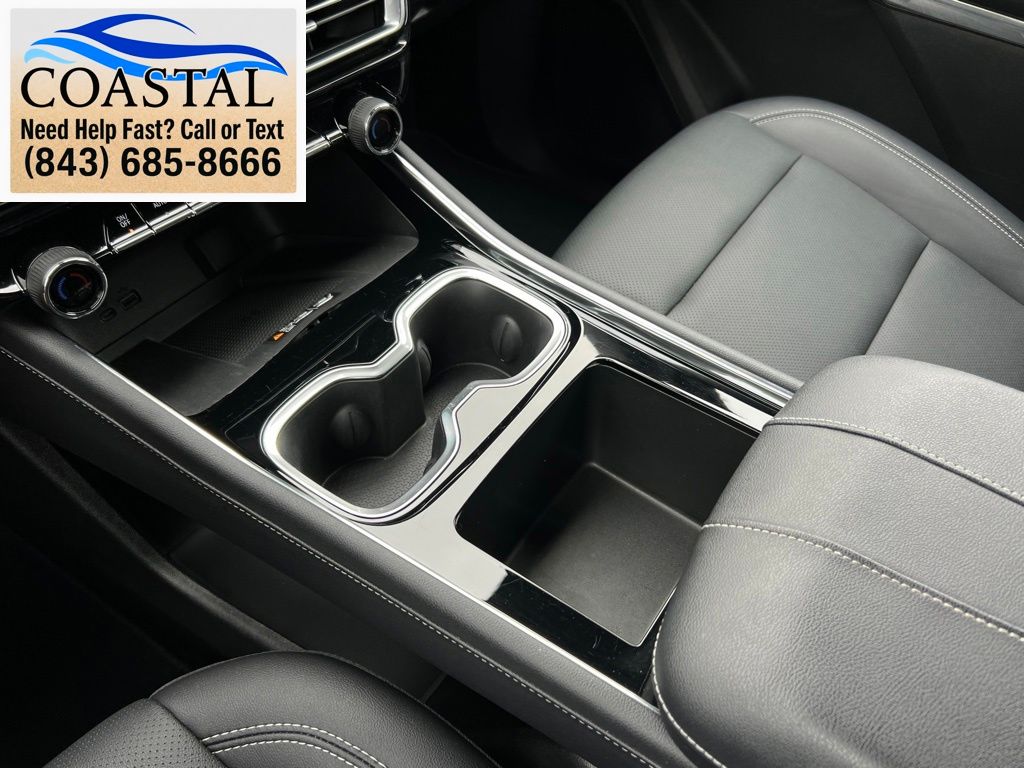 2025 Chevrolet Traverse LT Black at Bob Mills Chevrolet