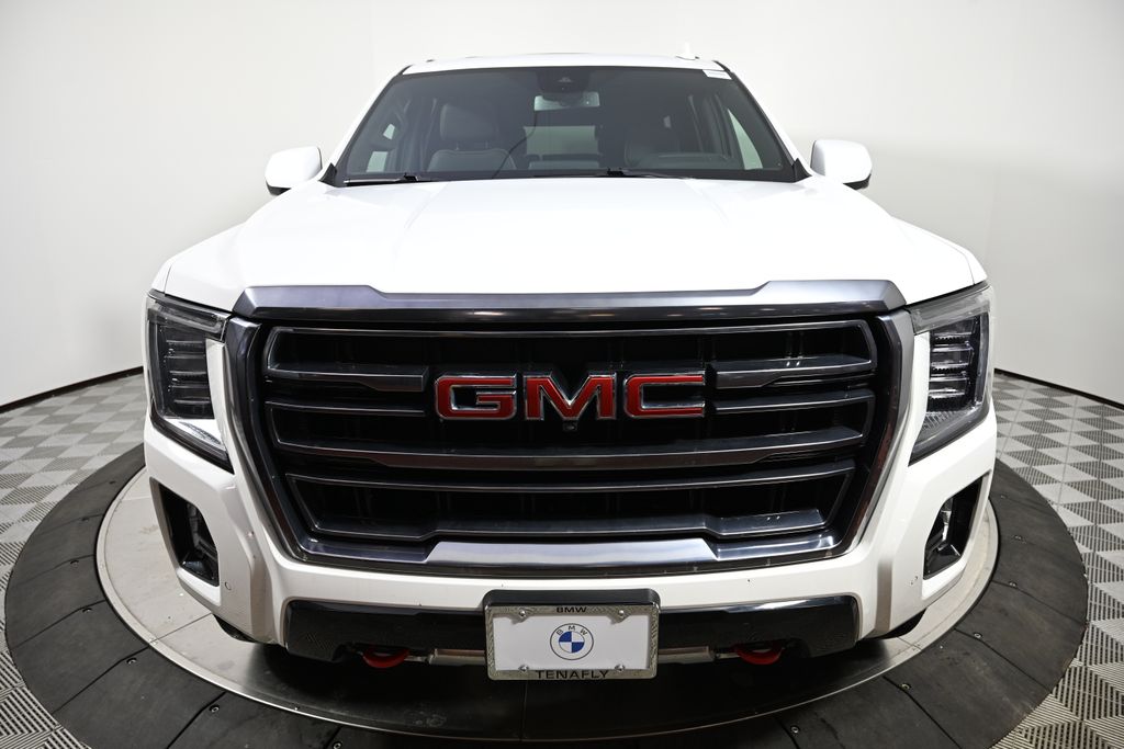 2023 GMC Yukon AT4 8