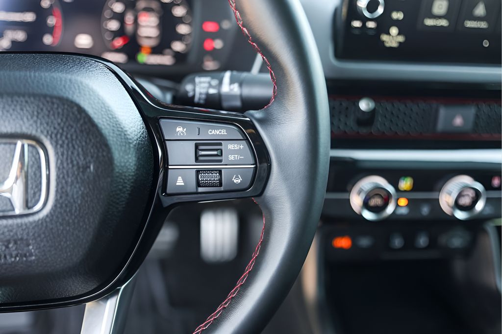Used Car 2025 Honda Civic Si  For Sale Under $35,000 In Austin, Texas