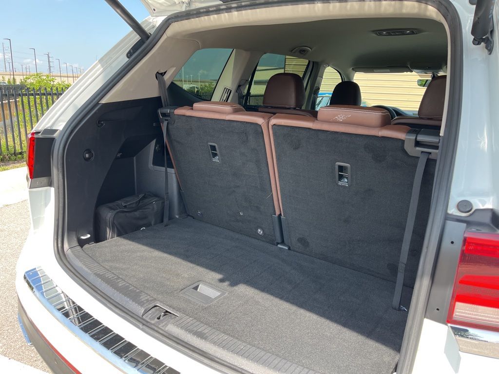 Thumbnail: 2021 Volkswagen Atlas - 9