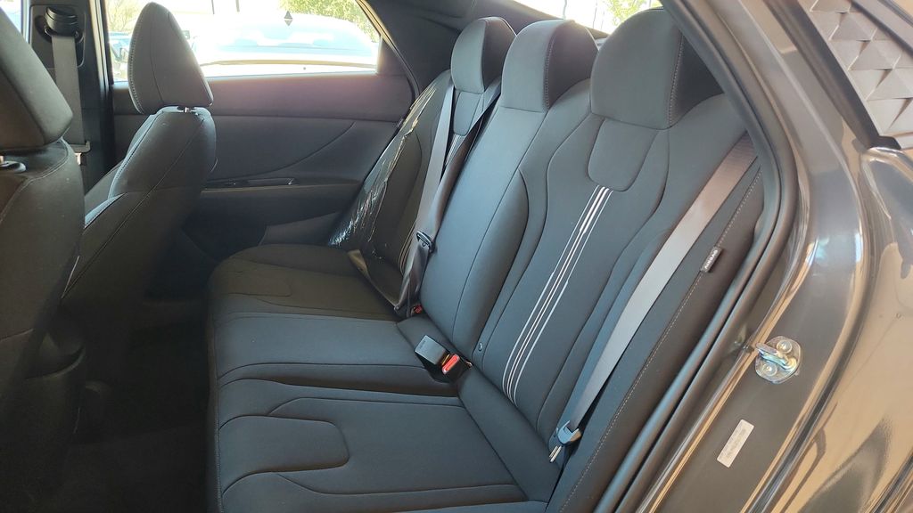 2026 Hyundai Elantra Hybrid