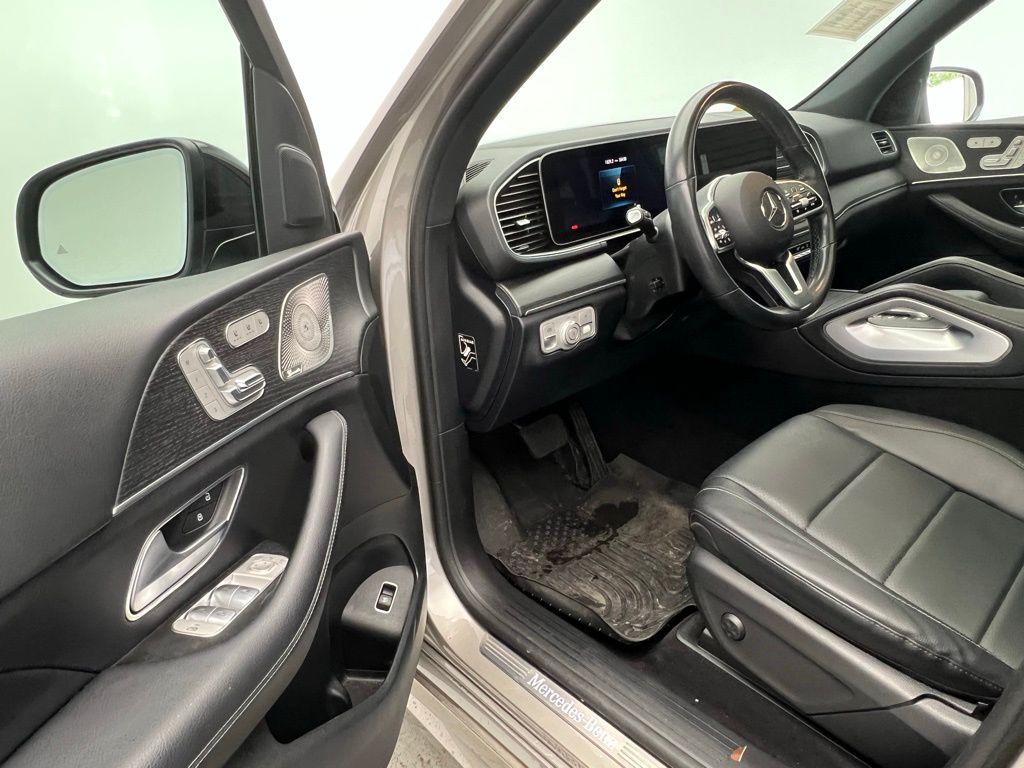 Thumbnail: 2023 Mercedes-Benz GLE - 22