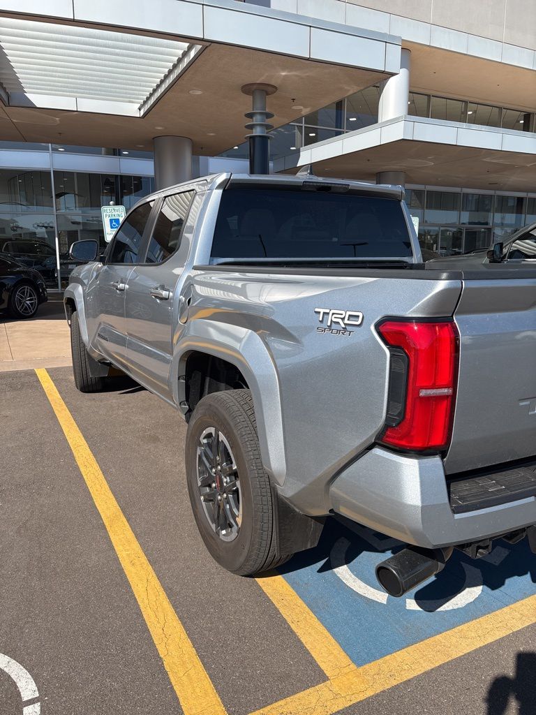 Thumbnail: 2024 Toyota Tacoma - 6