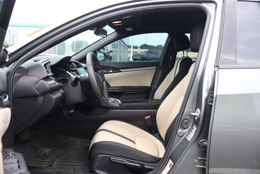 Thumbnail: 2019 Honda Civic - 13