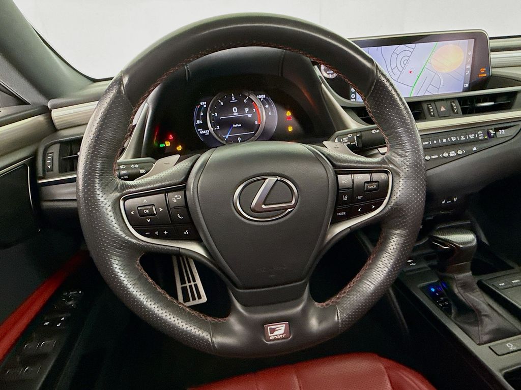 Thumbnail: 2021 Lexus ES - 11