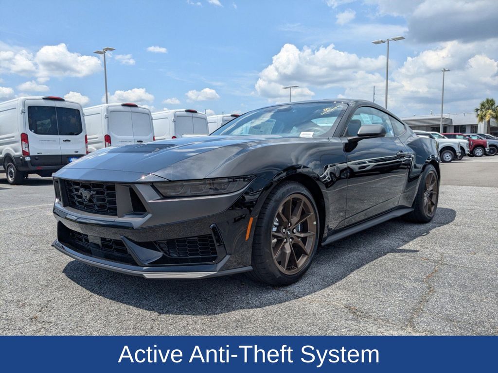 2025 Ford Mustang Dark Horse