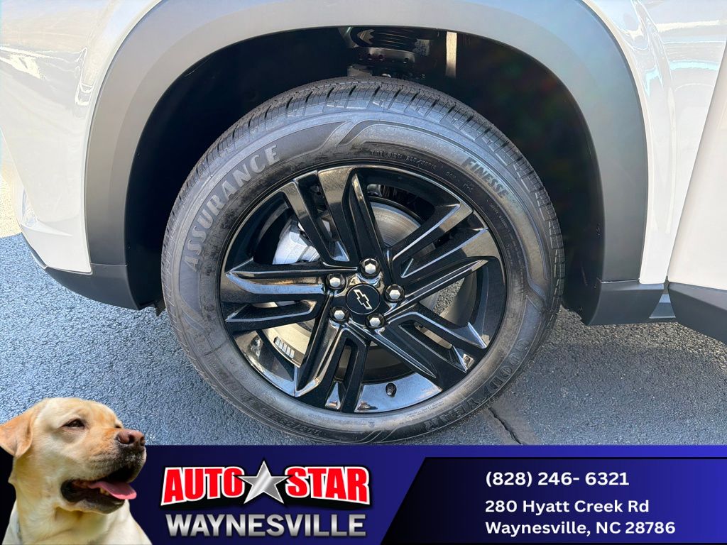 new 2026 Chevrolet Trax car, priced at $26,195