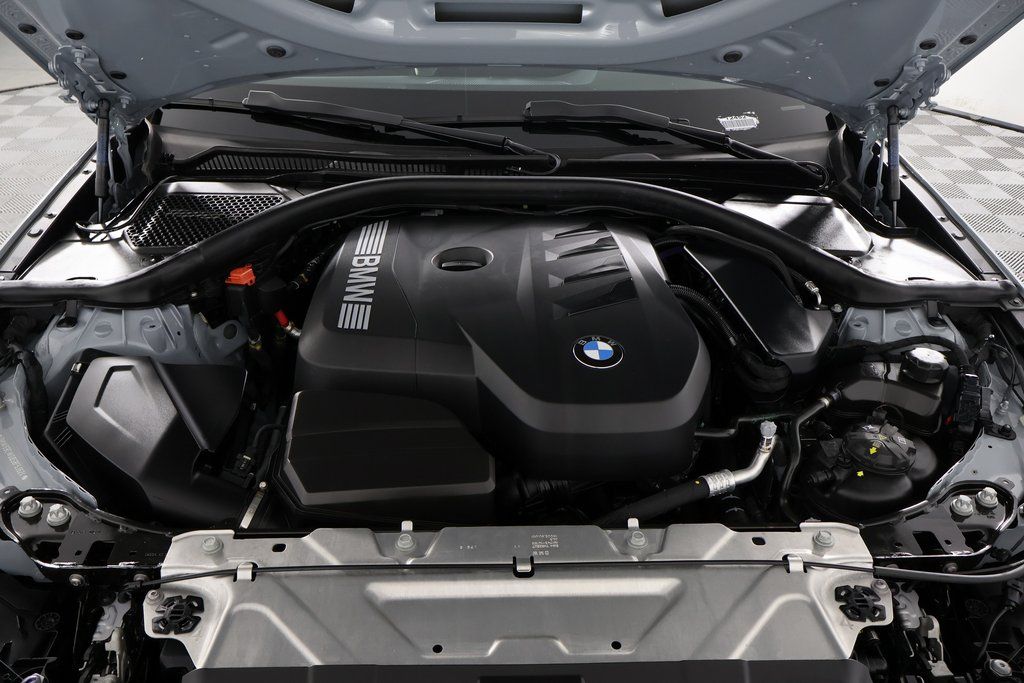 Thumbnail: 2025 BMW 3 Series - 15