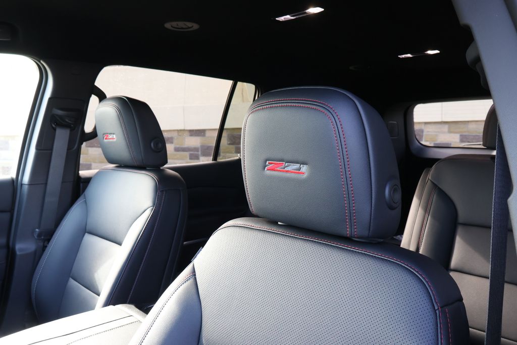 Thumbnail: 2026 Chevrolet Traverse - 15