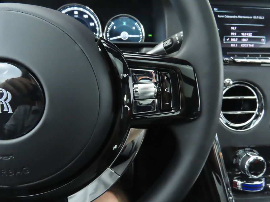 2020 Rolls-Royce Cullinan  12