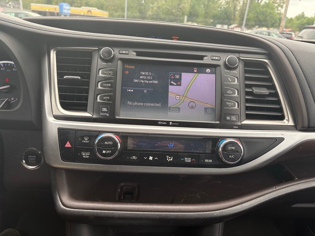 2015 Toyota Highlander Limited V6